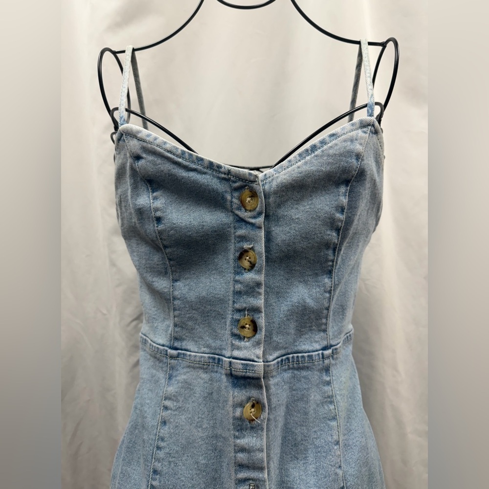 Zara light denim button down dress size XS - Picture 2 of 7
